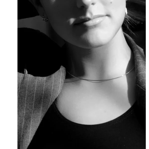 New Dettaglio selezionante. Rigid necklace Necklaces
