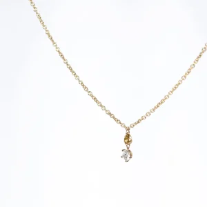 Sale Distanze misurabili in profumo. Necklace Necklaces