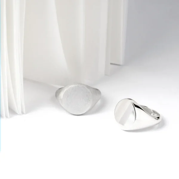 Hot Fiore Ciliegio Primo. Chevalier Rings | Customized Products