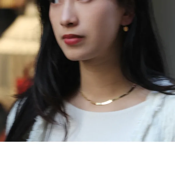 Outlet Il posto aderente dove passo. Necklace Necklaces