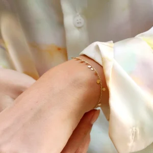Hot Laleler. Bracelet Bracelets
