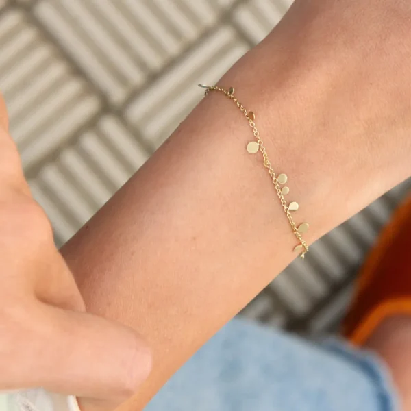 Hot Laleler. Bracelet Bracelets