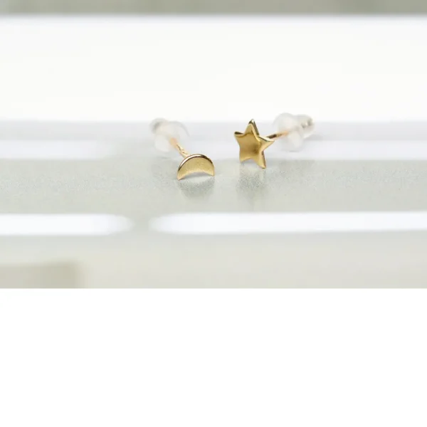 Clearance Le nere di Chagall. Single earrings Earrings