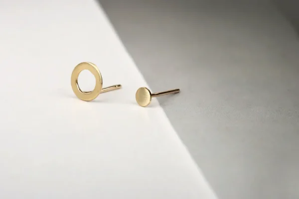 Clearance Le nere di Chagall. Single earrings Earrings