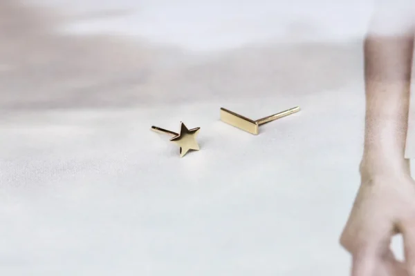 Clearance Le rosse di Chagall. Single earrings Earrings
