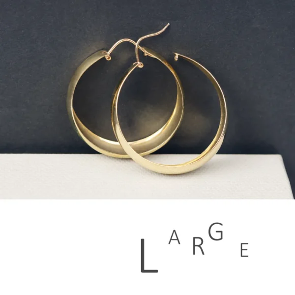 Online Scandal. Earrings (L) Earrings