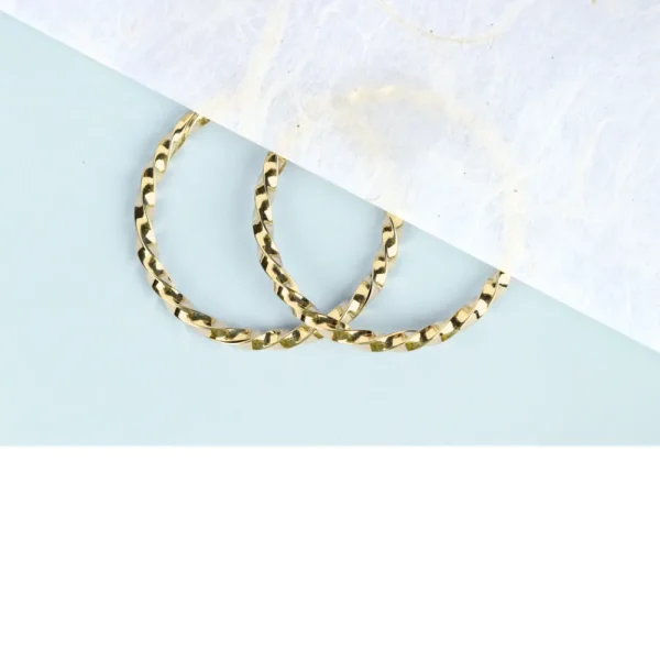Outlet Siri a Mykonos. Earrings Earrings