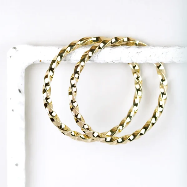 Outlet Siri a Mykonos. Earrings Earrings
